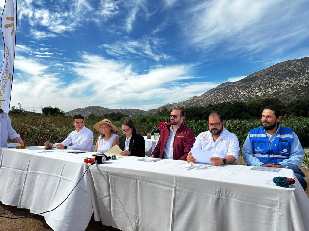 CELEBRA SMADS FIRMA DE CONVENIO ENTRE RANCHO LA PUERTA Y CESPTE EN MATERIA DE AGUAS RESIDUALES