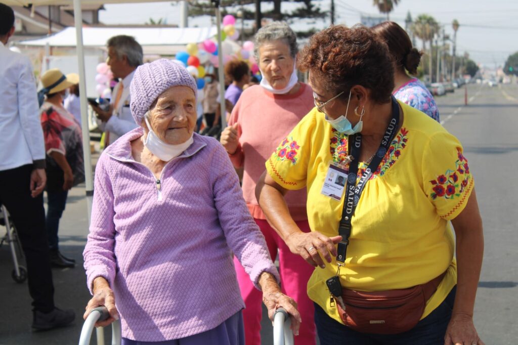 EMITE JSSE RECOMENDACIONES PARA PREVENIR CAÍDAS Y SUS CONSECUENCIAS EN PERSONAS ADULTAS MAYORES