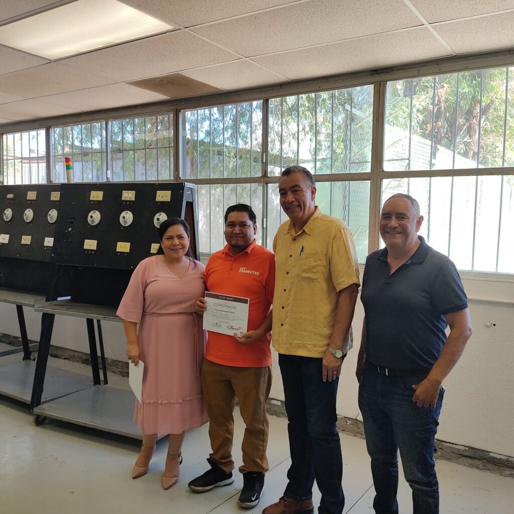 IMPARTE CONALEP MEXICALI I CURSO GRATUITO DE ELECTRICIDAD BÁSICA