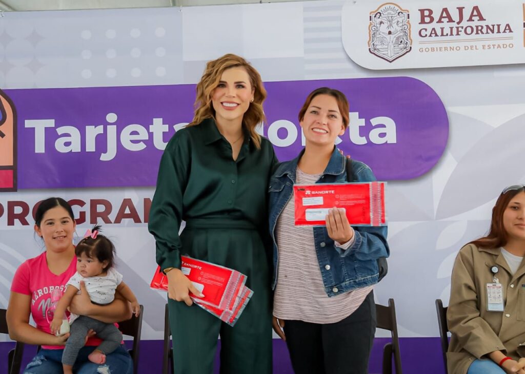 EMPODERA GOBIERNO DE MARINA DEL PILAR A LAS MUJERES CON TARJETA VIOLETA