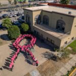 SE SUMA PERSONAL DE CESPTE A LA CAMPAÑA CONTRA EL CÁNCER DE MAMA