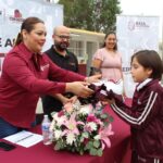 ENTREGA SECRETARÍA DE EDUCACIÓN ÚTILES, MOCHILAS, UNIFORMES Y ZAPATOS PARA ESTUDIANTES DE ENSENADA