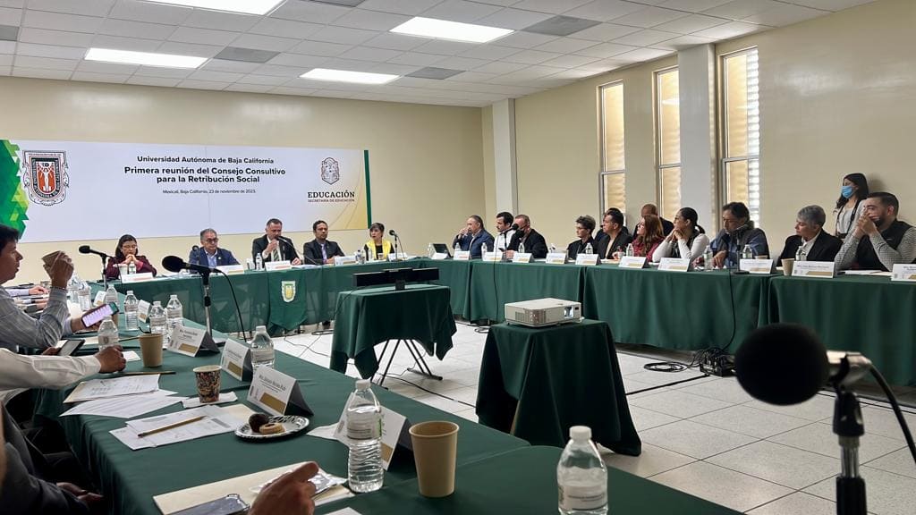 PARTICIPA SECRETARIO DE EDUCACIÓN EN PRIMERA REUNIÓN DEL CONSEJO CONSULTIVO PARA LA RETRIBUCIÓN SOCIAL