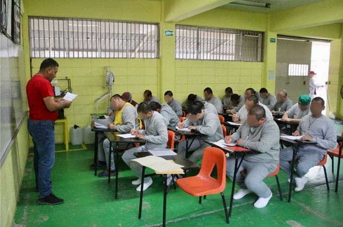 CAPACITAN CESISPE Y CECATI 198 COMO TÉCNICO EN ELECTRICIDAD A PERSONAS PRIVADAS DE LA LIBERTAD DEL CENTRO PENITENCIARIO DE MEXICALI