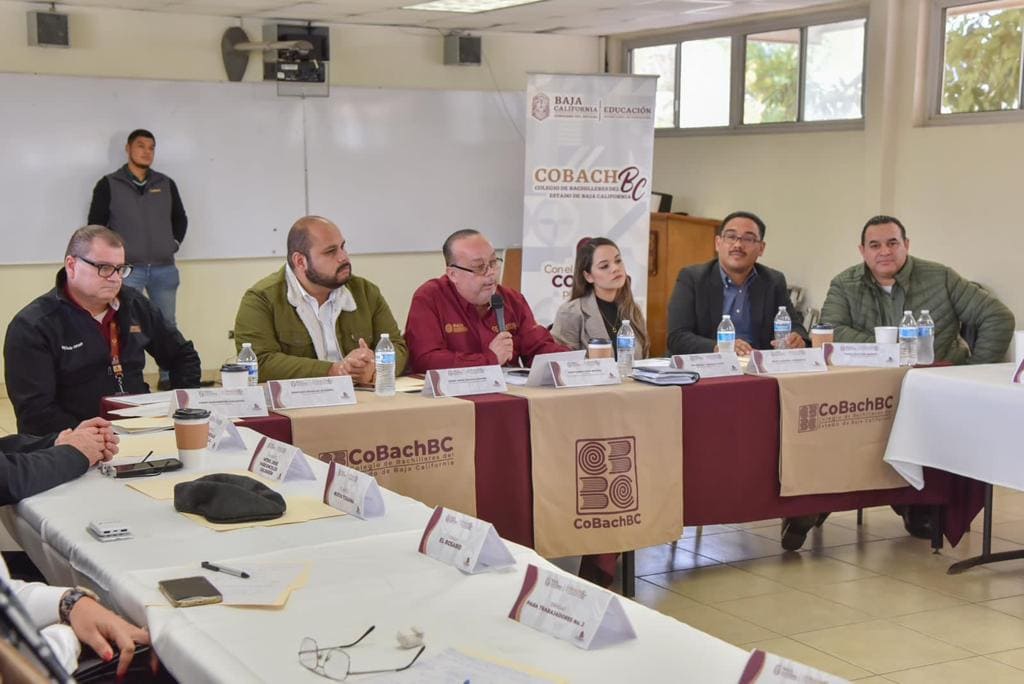 IMPULSA COBACH BC EXCELENCIA EDUCATIVA A TRAVÉS DE REUNIÓN ESTATAL CON DIRECTORAS Y DIRECTORES DE PLANTELES