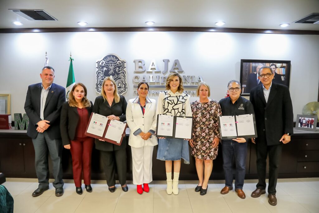 ESTRECHA MARINA DEL PILAR LAZOS DE COLABORACIÓN EDUCATIVA CON LA REPÚBLICA DE CUBA