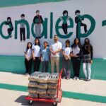 DONAN MAS DE 200 BOTELLAS DE GEL ANTIBACTERAL AL ALUMNADO DE CONALEP PLANTEL ENSENADA