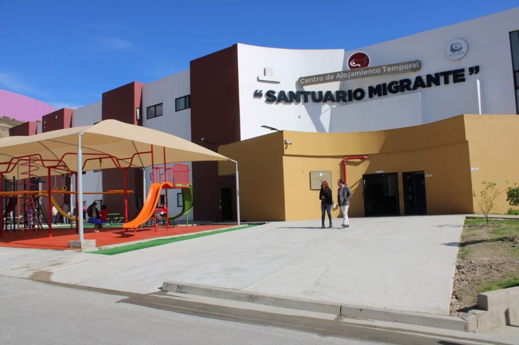 INSTALAN COMITÉ DE TRABAJO PARA GARANTIZAR LA SALUD EN EL ALBERGUE SANTUARIO MIGRANTE DE TIJUANA