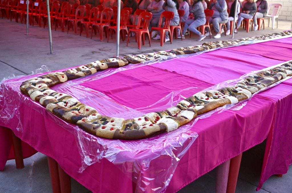 OFRECE CESISPE DEGUSTACIÓN DE ROSCA DE REYES A MUJERES PRIVADAS DE LA LIBERTAD EN EL CERESO DE TIJUANA