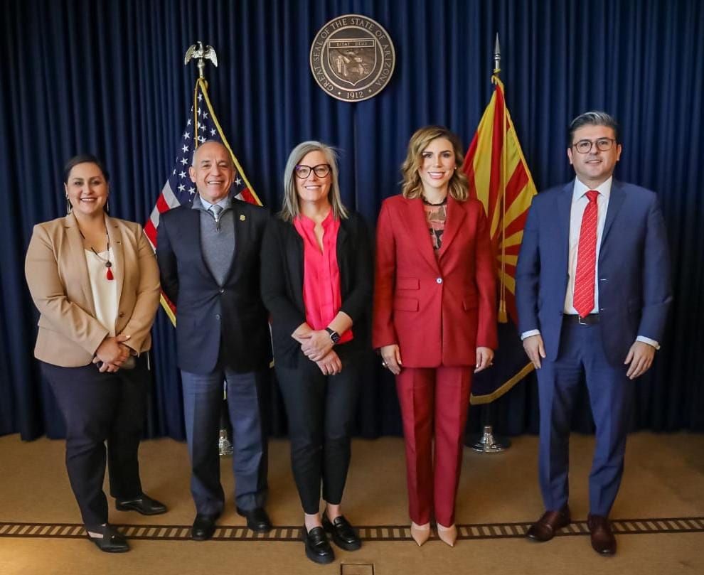 ESTRECHA MARINA DEL PILAR VÍNCULOS SOCIALES Y ECONÓMICOS CON ARIZONA