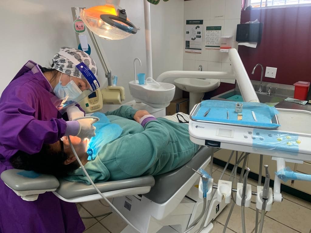 OFRECE JSSE SERVICIOS DENTALES EN CUALQUIR CENTRO DE SALUD DEL MUNICIPIO