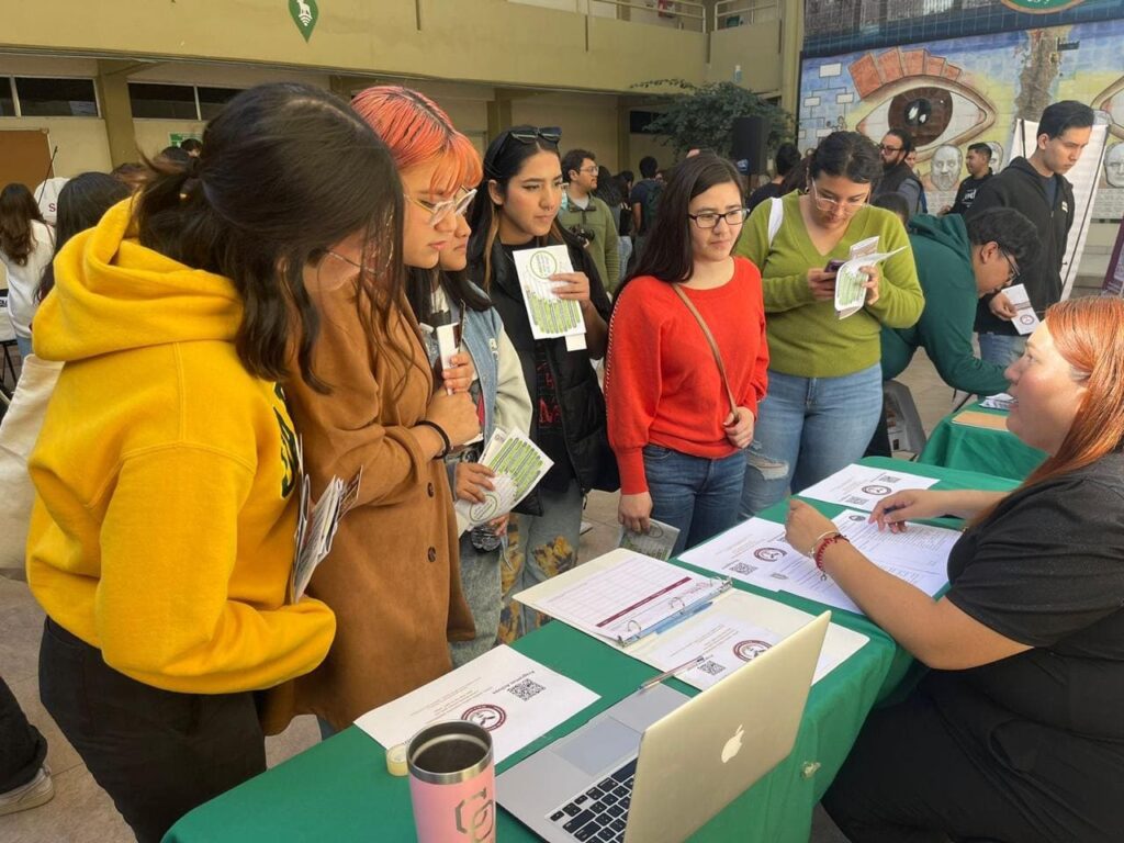 PARTICIPA CESISPE EN LA EXPO DE LA FACULTAD DE CIENCIAS SOCIALES Y POLÍTICAS DE LA UABC