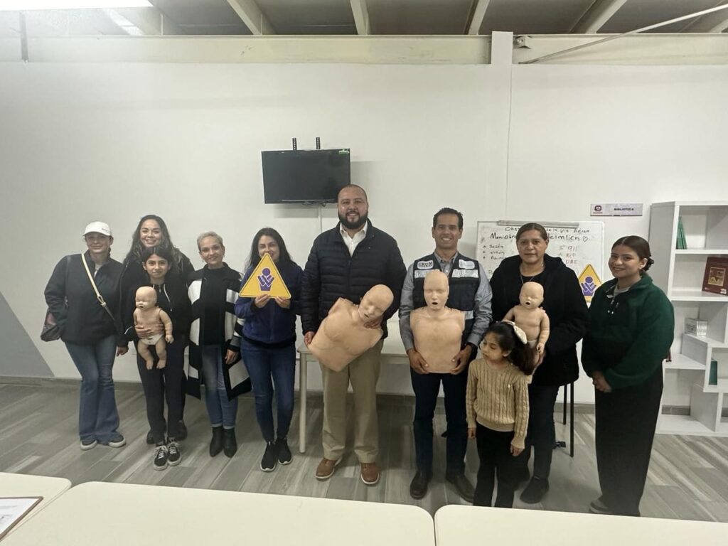 ORGANIZÓ SISTEMA DIF BAJA CALIFORNIA CURSO “CÓMO ACTUAR ANTE UN ATRAGANTAMIENTO, MANIOBRA DE HEIMLICH”