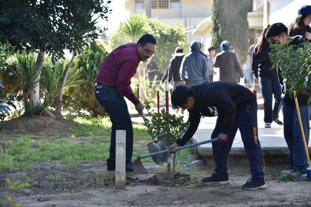 PARTICIPAN ESTUDIANTES DE COBACH BC SAN QUINTÍN EN JORNADA “UN DÍA POR TU PLANTEL”