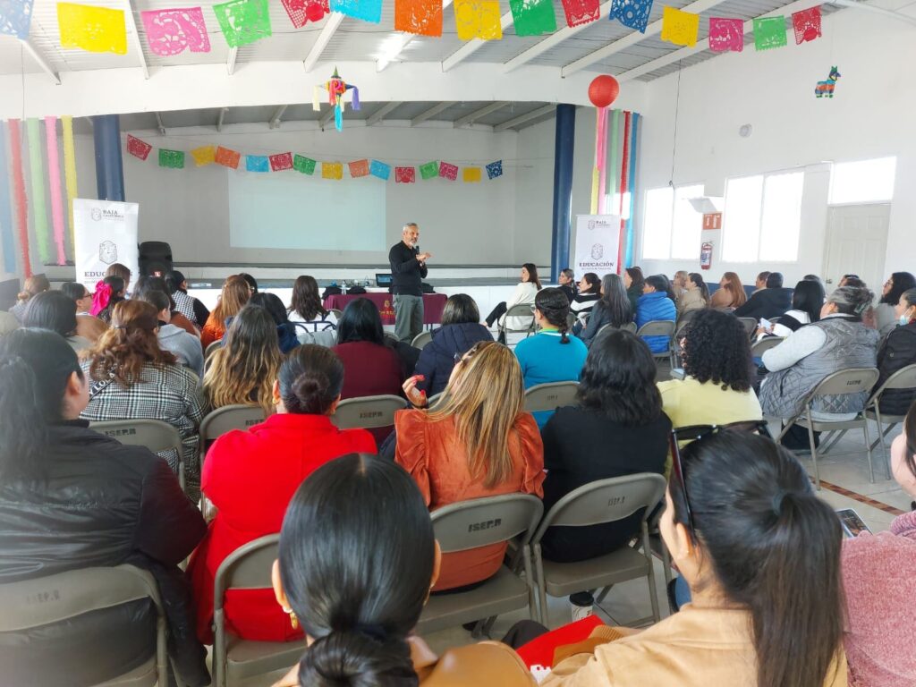 REFUERZA SECRETARÍA DE EDUCACIÓN ESTRATEGIA DE FOMENTO A LA LECTURA EN EL NIVEL DE PREESCOLAR