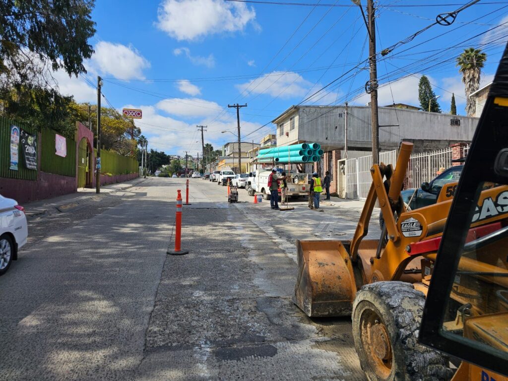 INFORMA CESPT AJUSTE TEMPORAL DE CIRCULACIÓN EN AV. EJÉRCITO TRIGARANTE POR TRABAJOS DE REHABILITACIÓN DE SUBCOLECTOR