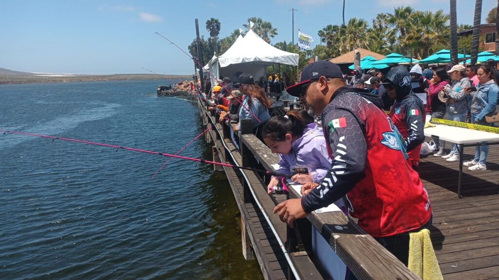 PARTICIPAN DECENAS DE NIÑAS Y NIÑOS EN LA IV CLÍNICA INFANTIL DE PESCA DEPORTIVA