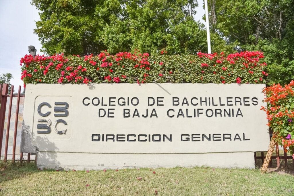 ATIENDE SECRETARÍA DE EDUCACIÓN PAGO A LAS Y LOS MAESTROS Y ADMINISTRATIVOS JUBILADOS DE COBACH