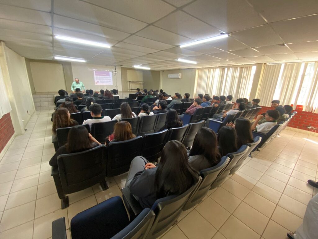 CAPACITA CONALEP A MÁS DE 300 ESTUDIANTES SOBRE CULTURA CÍVICA Y DERECHOS ELECTORALES