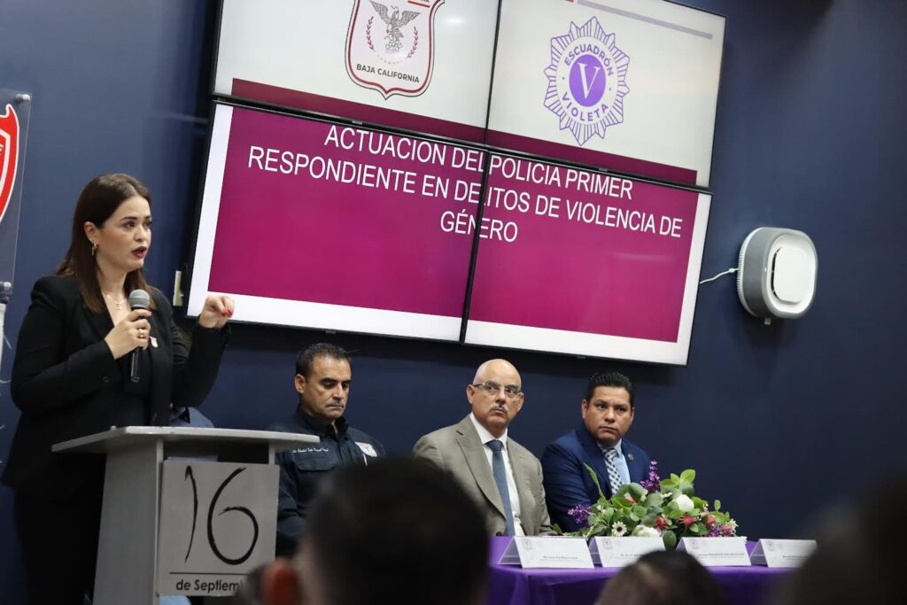 CONTINÚA PROFESIONALIZACIÓN DE AGENTES EN ATENCIÓN A LA VIOLENCIA DE GÉNERO