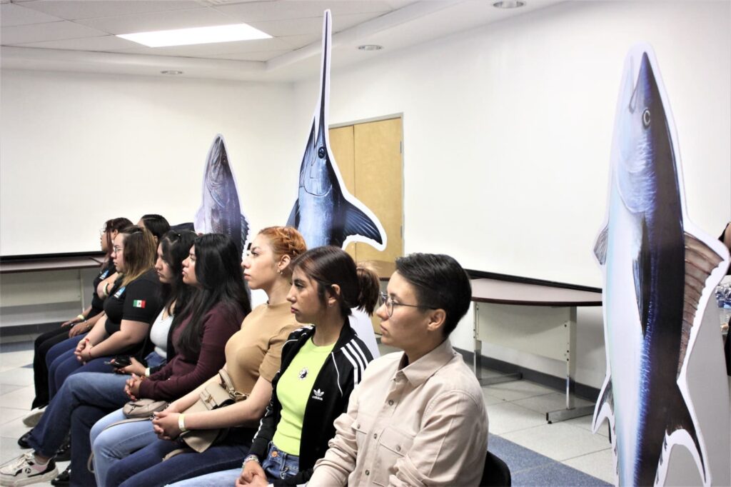 OFRECEN SEPESCA Y SADER PLÁTICAS A ESTUDIANTES DE LA UNIVERSIDAD TECNOLÓGICA DE CIUDAD JUÁREZ