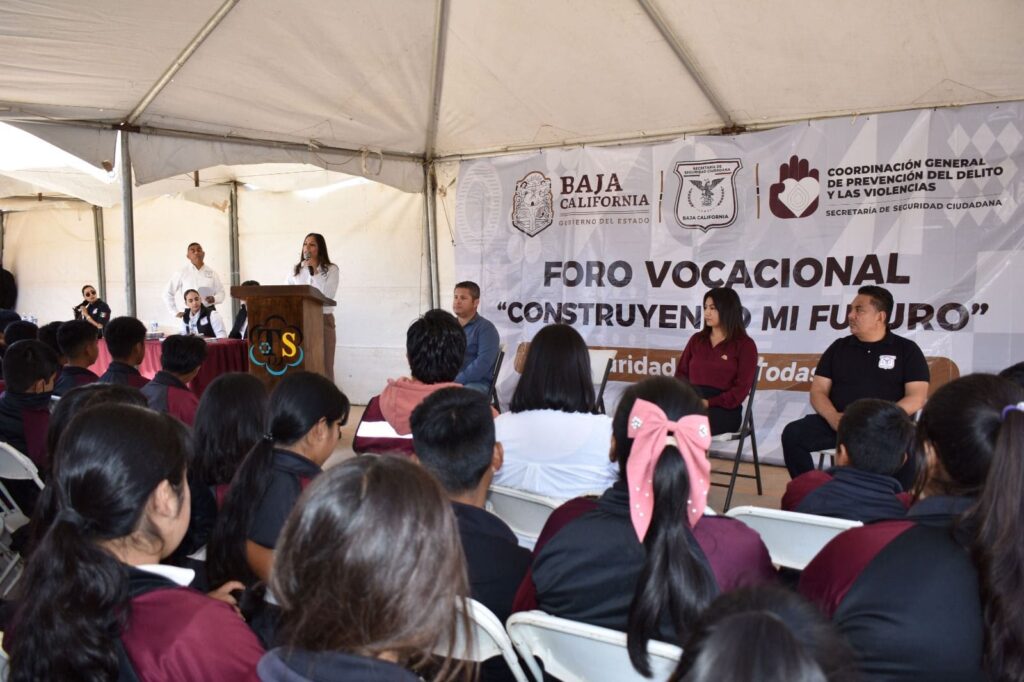 REALIZA SEGURIDAD CIUDADANA FORO VOCACIONAL “CONSTRUYENDO MI FUTURO” EN SAN QUINTÍN