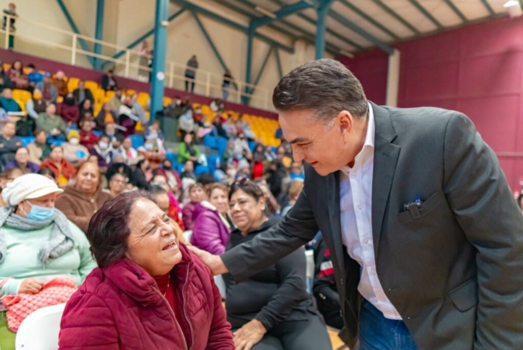 Jesús Alejandro Ruiz Uribe muestra fuerza rumbo a la gubernatura de Baja California