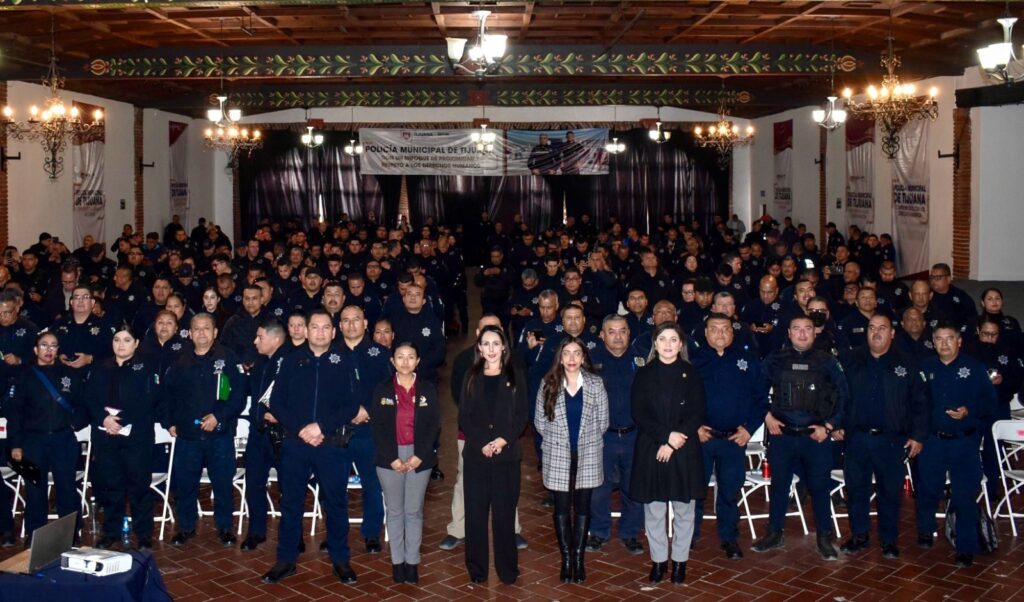 REFUERZA GOBIERNO DE #BC A ESCUADRÓN VIOLETA CON CONOCIMIENTO EN DERECHOS HUMANOS 💜👮🏻‍♀️