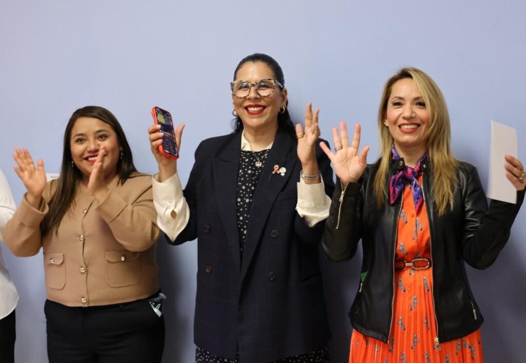 CULMINA CEJUM EL DIPLOMADO DE LENGUA DE SEÑAS MEXICANA Y FORTALECE LA INCLUSIÓN DE LAS MUJERES DE LA COMUNIDAD SORDA