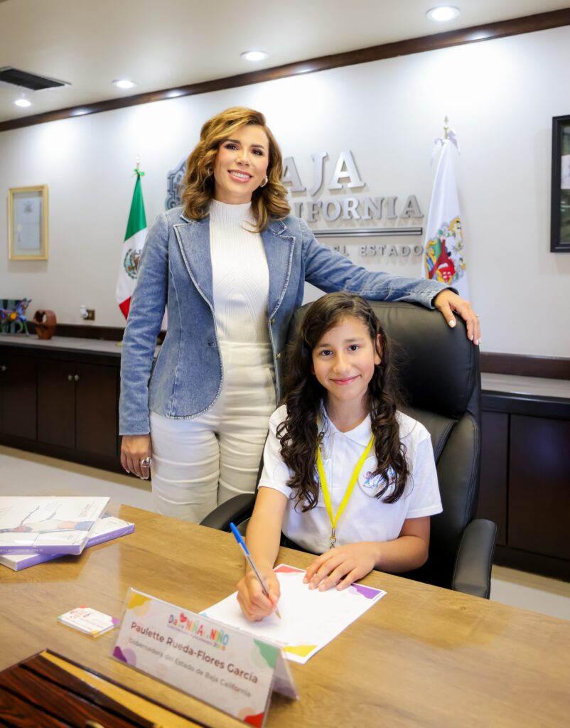 ASUME NIÑA PAULETTE RUEDA FLORES COMO GOBERNADORA DE BAJA CALIFORNIA POR UN DÍA