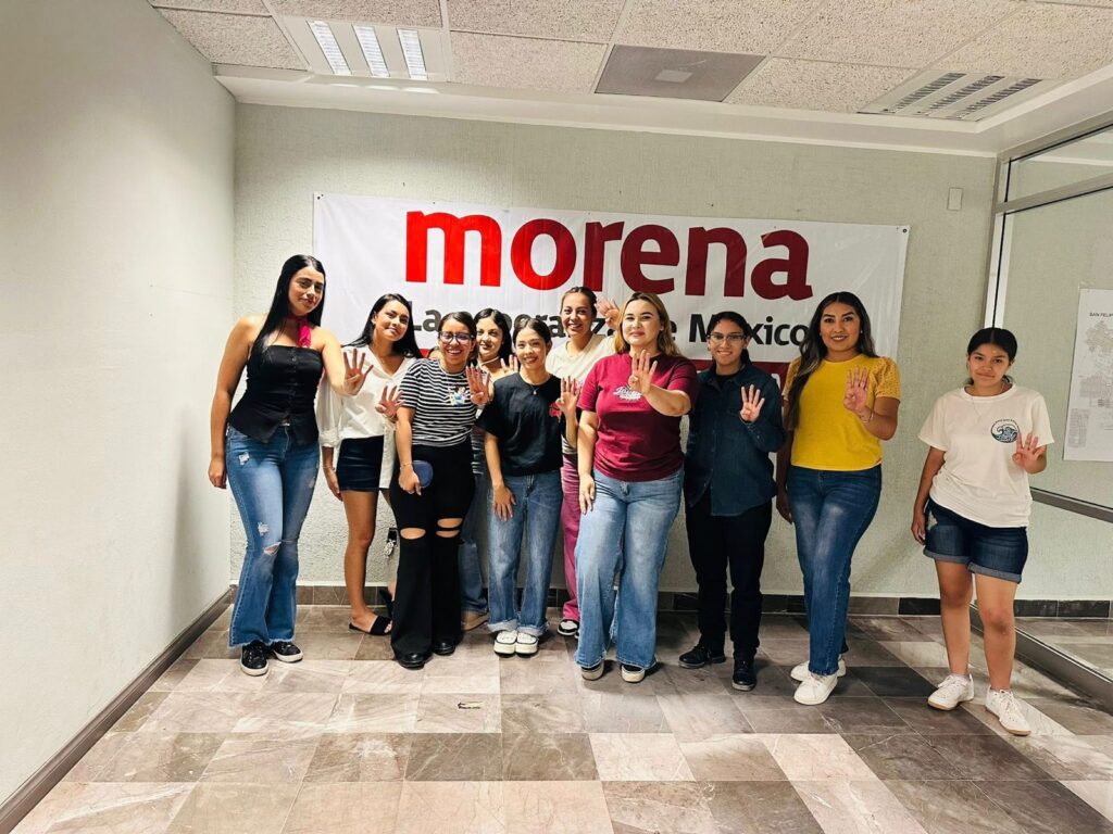 Juventud de San Felipe dialoga sobre Reforma Electoral en Casa Morena