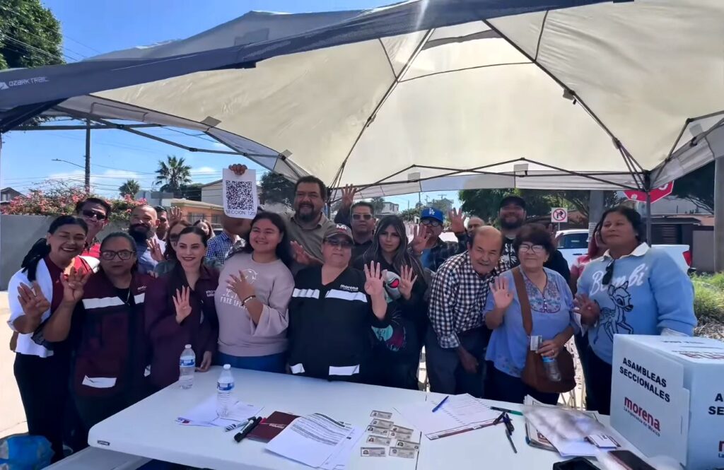 Toma protesta comité seccional 1269 en Baja California